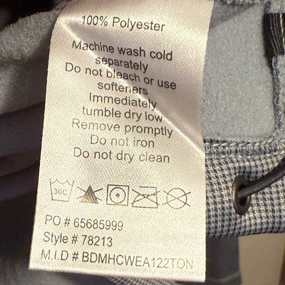 University of Wisconsin Badgers Gray Full-Zip Jacket with Red W Logo NWOT W 2XL - Picture 7 of 13